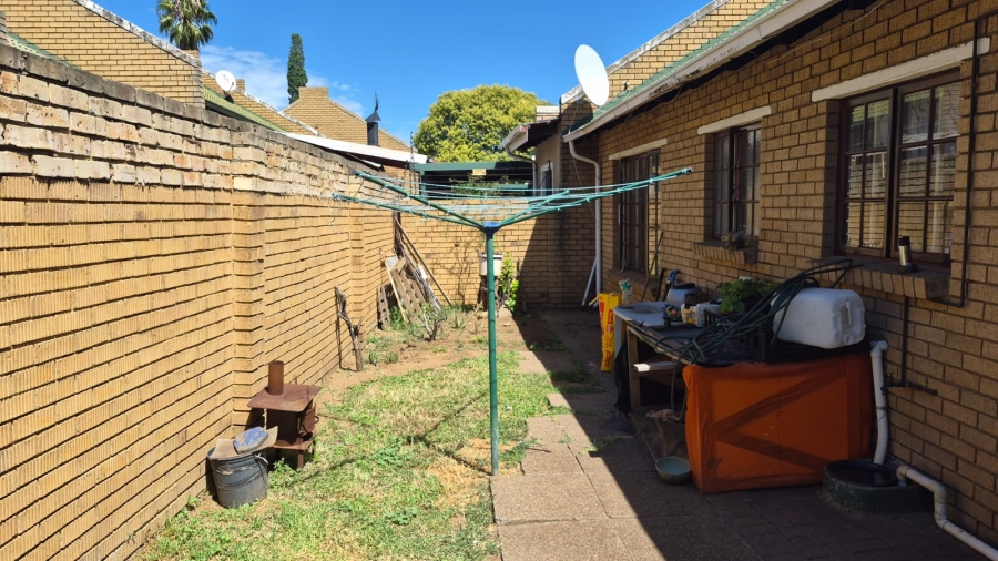 2 Bedroom Property for Sale in Model Park Mpumalanga