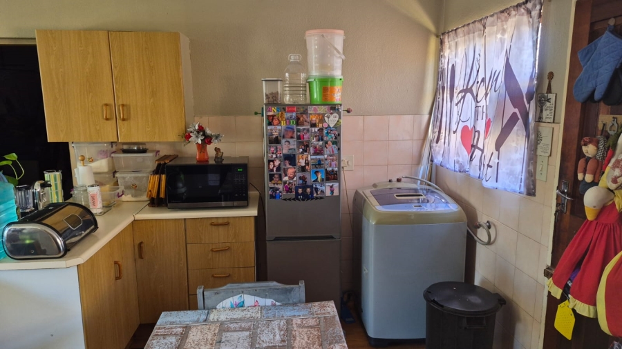 2 Bedroom Property for Sale in Model Park Mpumalanga
