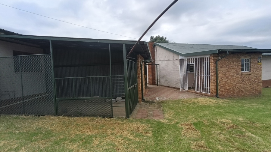 3 Bedroom Property for Sale in Witbank Ext 16 Mpumalanga