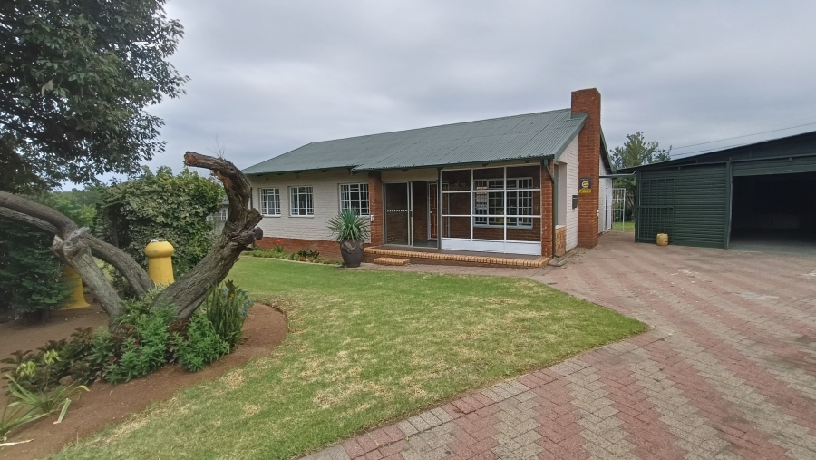 3 Bedroom Property for Sale in Witbank Ext 16 Mpumalanga