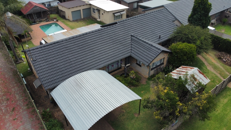 3 Bedroom Property for Sale in Model Park Mpumalanga