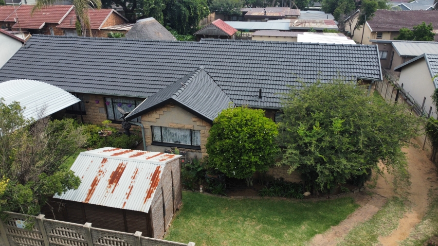 3 Bedroom Property for Sale in Model Park Mpumalanga