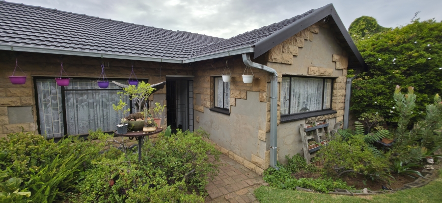 3 Bedroom Property for Sale in Model Park Mpumalanga