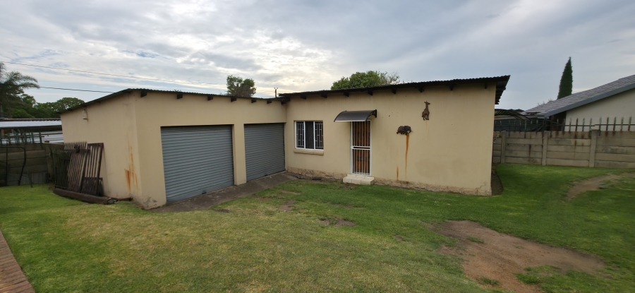 3 Bedroom Property for Sale in Model Park Mpumalanga