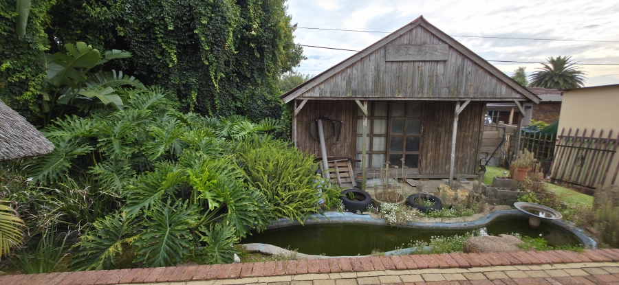 3 Bedroom Property for Sale in Model Park Mpumalanga