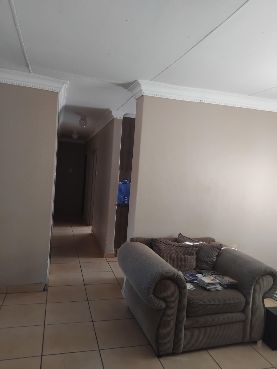 3 Bedroom Property for Sale in Barberton Mpumalanga