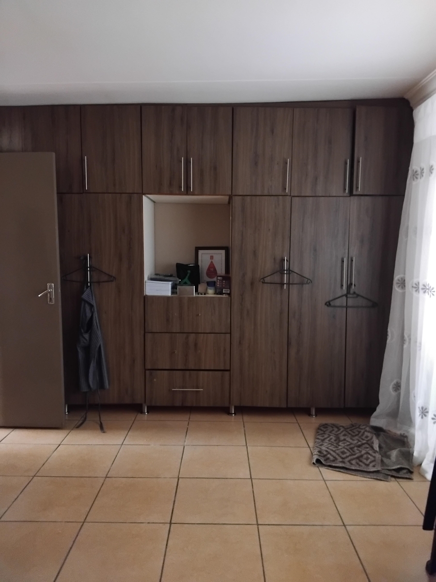 3 Bedroom Property for Sale in Barberton Mpumalanga