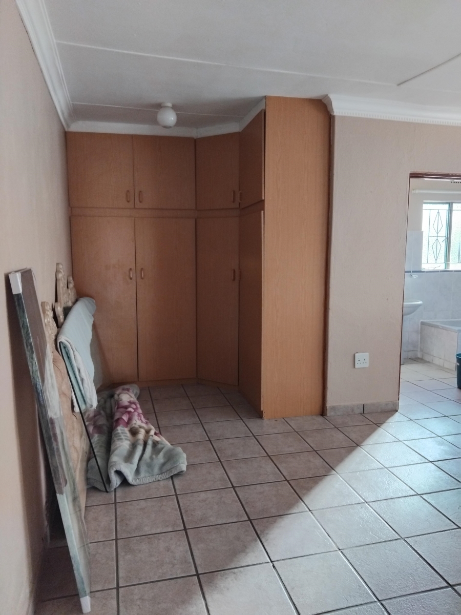 3 Bedroom Property for Sale in Barberton Mpumalanga