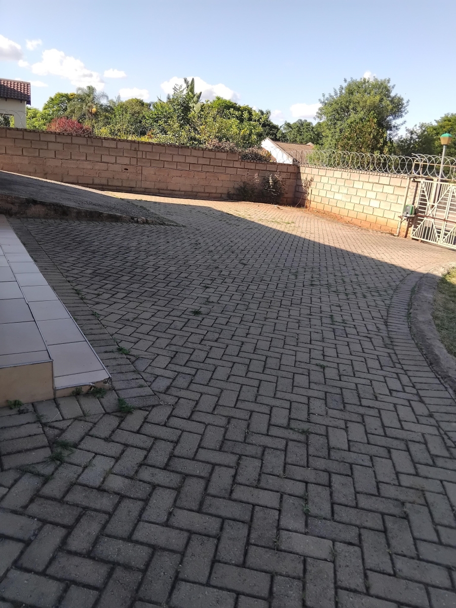 3 Bedroom Property for Sale in Barberton Mpumalanga