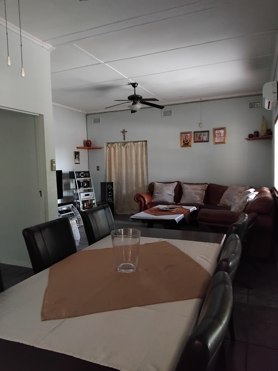 3 Bedroom Property for Sale in Barberton Mpumalanga