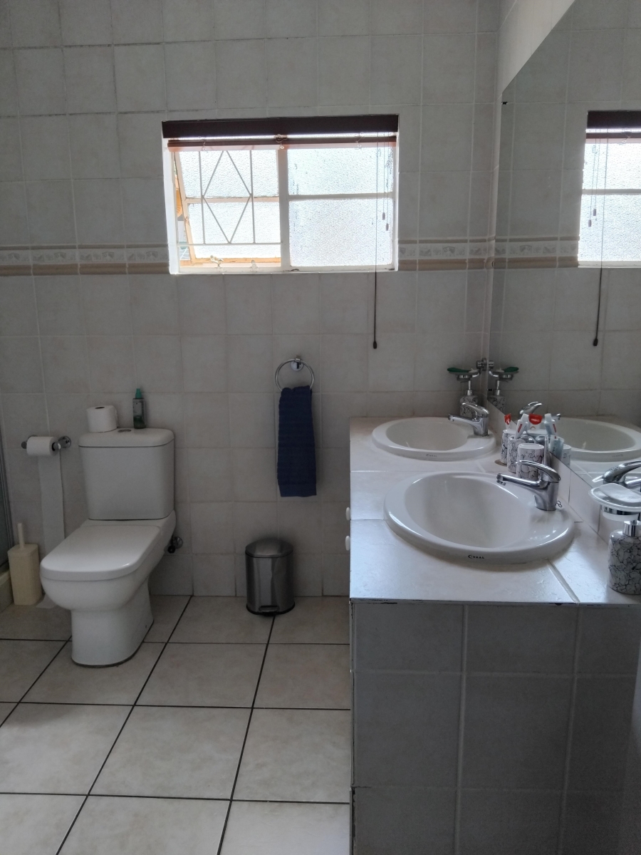 3 Bedroom Property for Sale in Barberton Mpumalanga