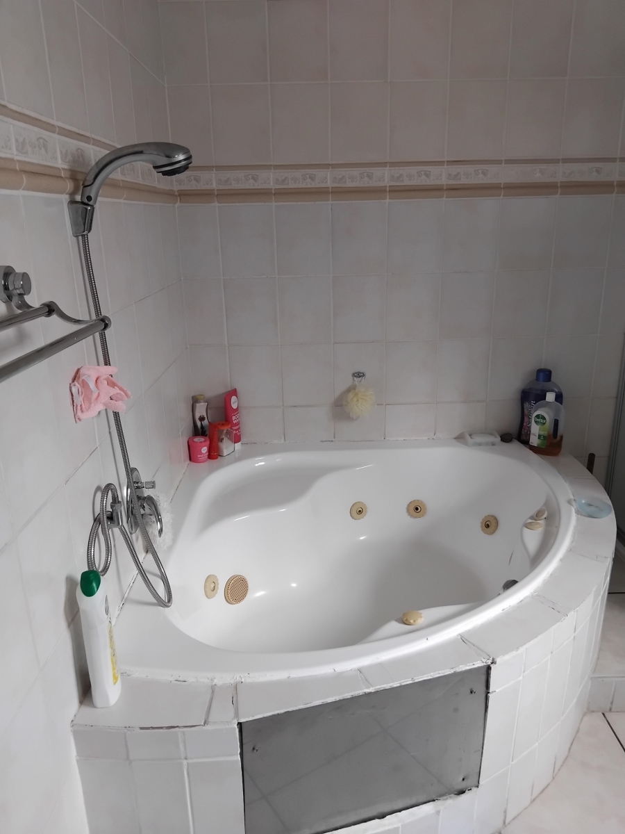 3 Bedroom Property for Sale in Barberton Mpumalanga