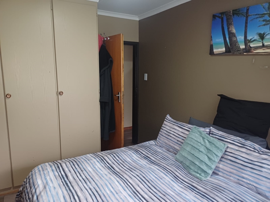 5 Bedroom Property for Sale in Secunda Mpumalanga