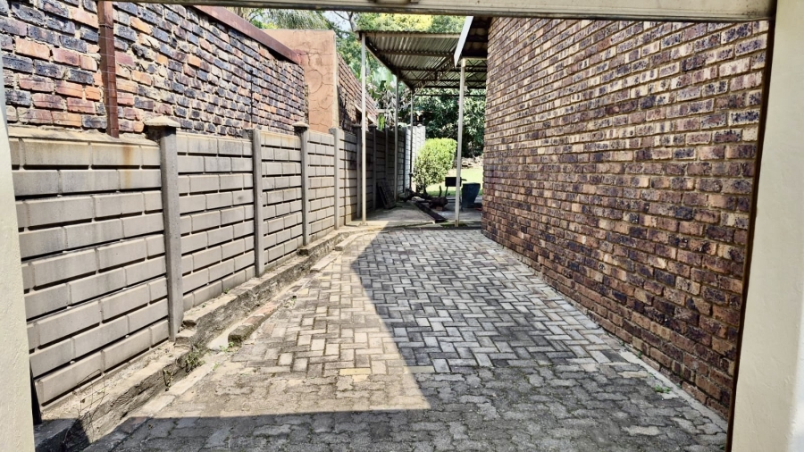 4 Bedroom Property for Sale in Hoeveld Park Mpumalanga