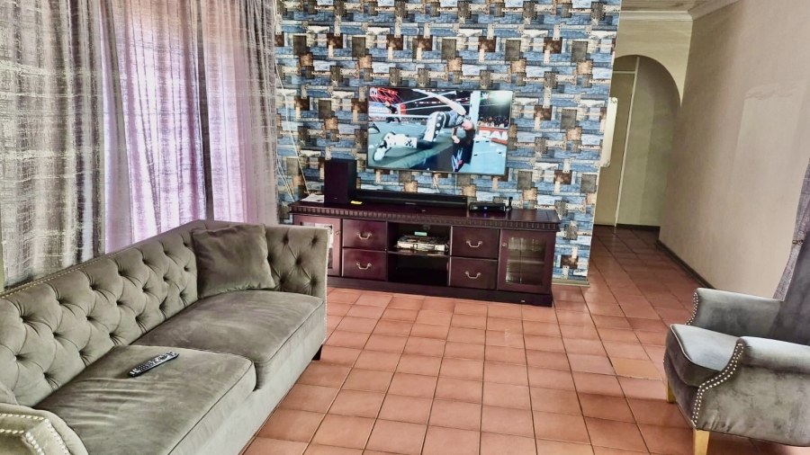 4 Bedroom Property for Sale in Hoeveld Park Mpumalanga
