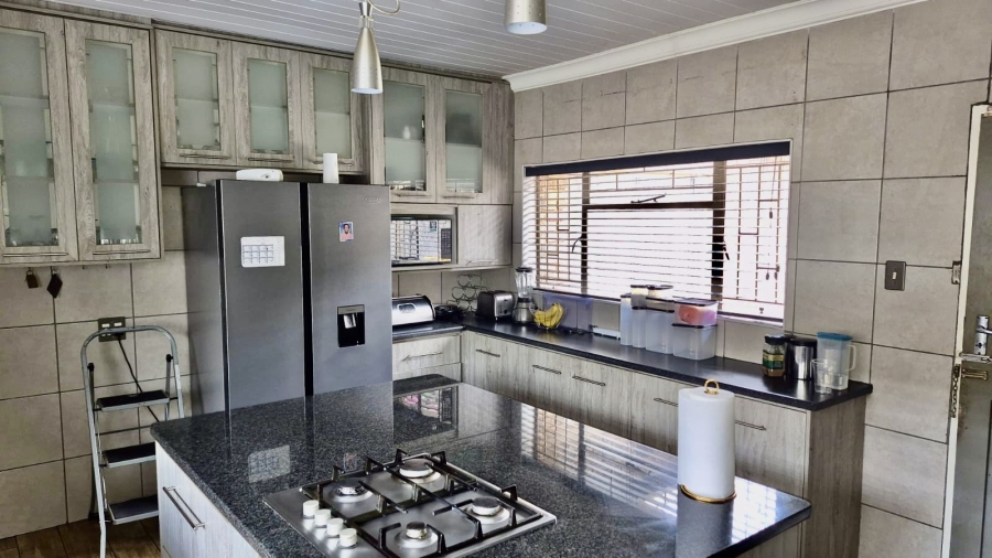 4 Bedroom Property for Sale in Hoeveld Park Mpumalanga