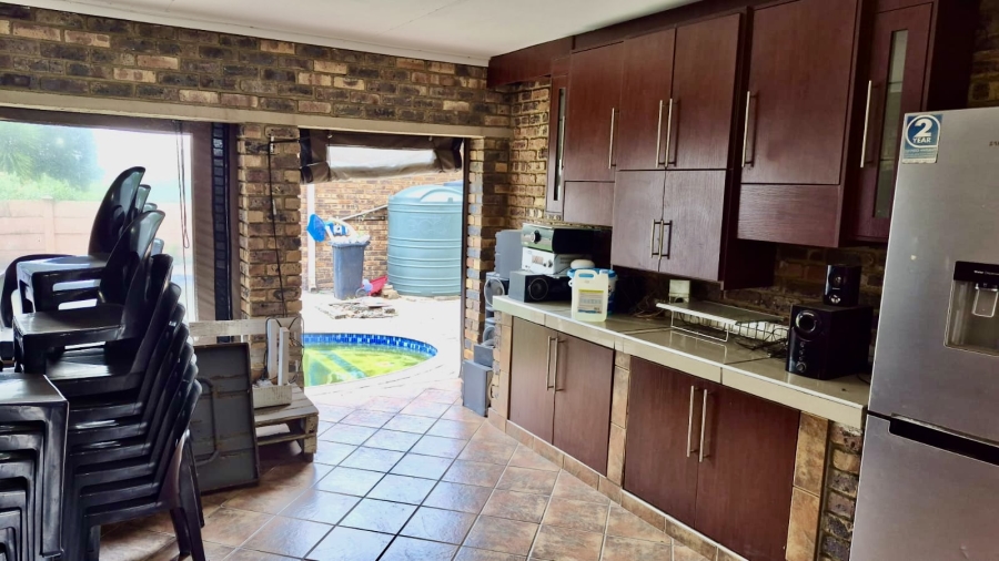 4 Bedroom Property for Sale in Hoeveld Park Mpumalanga