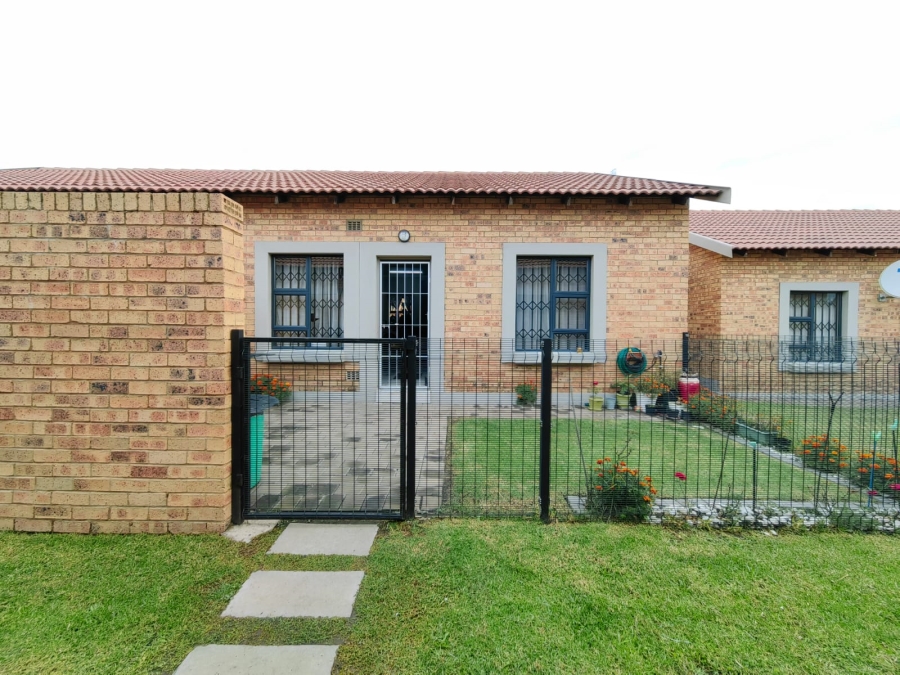 2 Bedroom Property for Sale in Terra Nova Mpumalanga