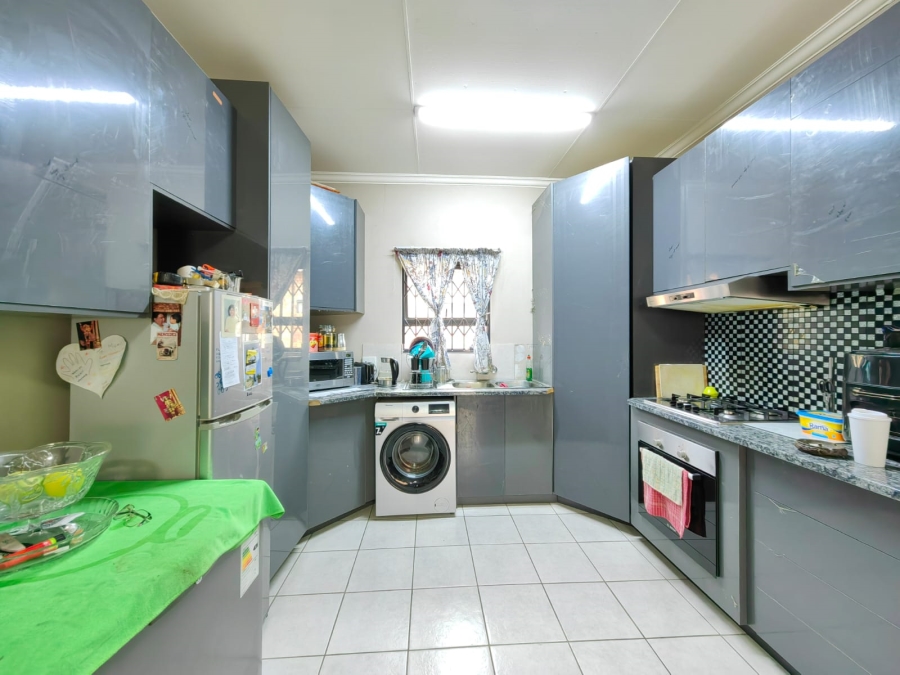 2 Bedroom Property for Sale in Terra Nova Mpumalanga