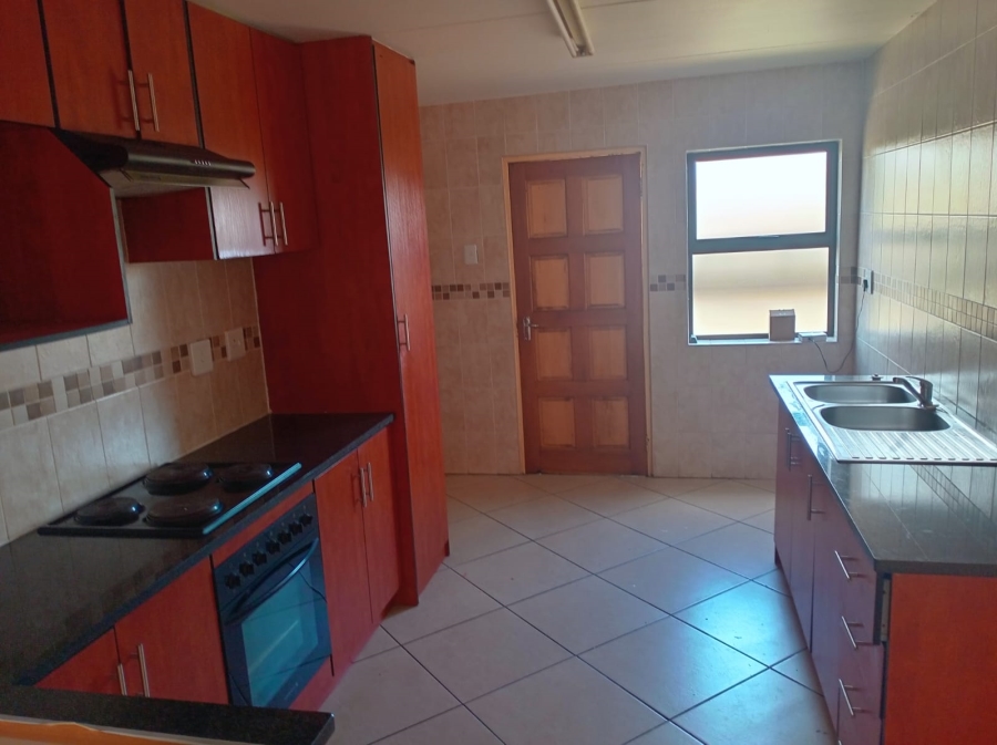 2 Bedroom Property for Sale in Noordrand Mpumalanga