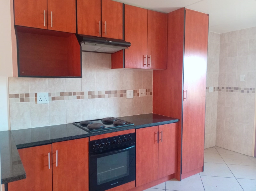2 Bedroom Property for Sale in Noordrand Mpumalanga