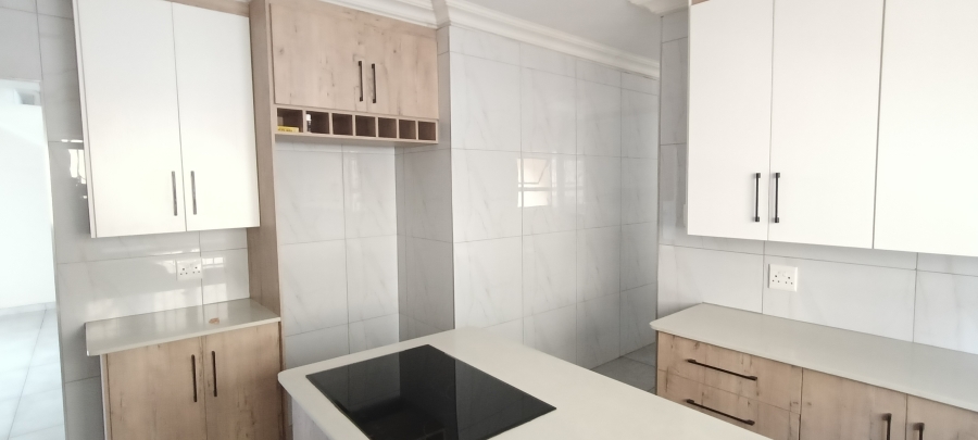 4 Bedroom Property for Sale in Model Park Mpumalanga