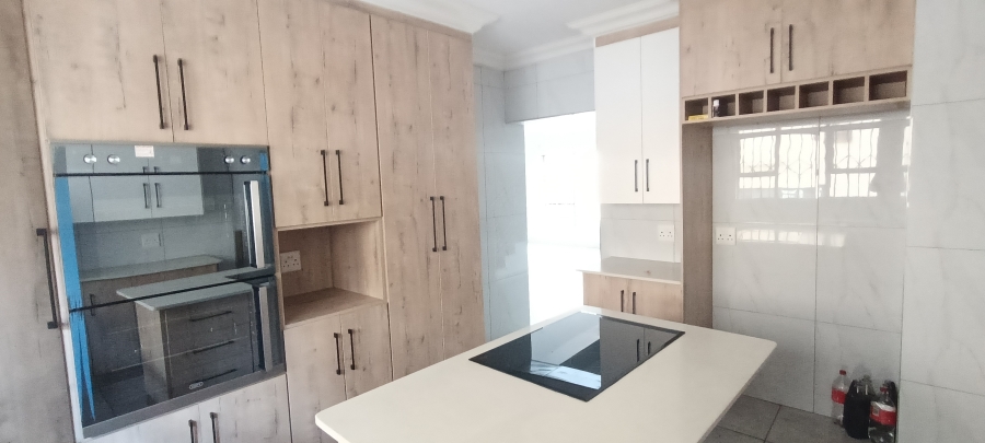 4 Bedroom Property for Sale in Model Park Mpumalanga