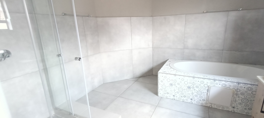 4 Bedroom Property for Sale in Model Park Mpumalanga