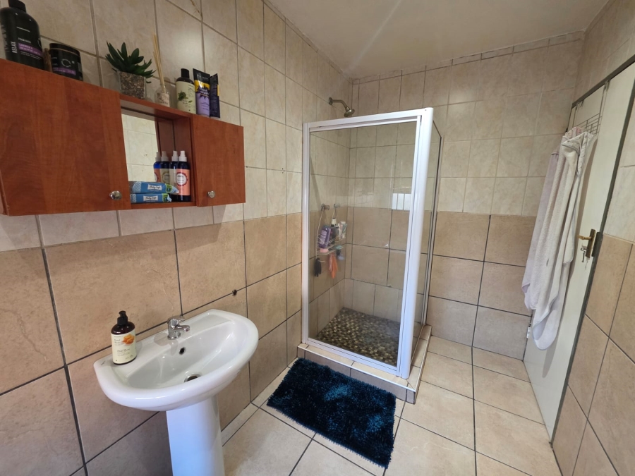 2 Bedroom Property for Sale in Reyno Ridge Mpumalanga