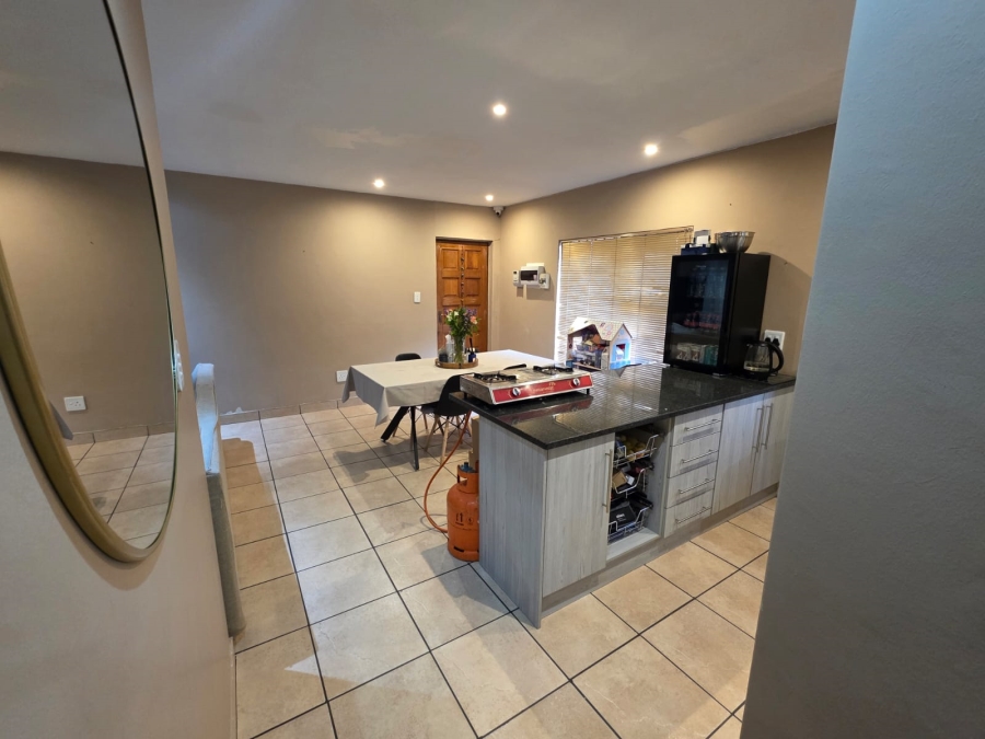 2 Bedroom Property for Sale in Reyno Ridge Mpumalanga