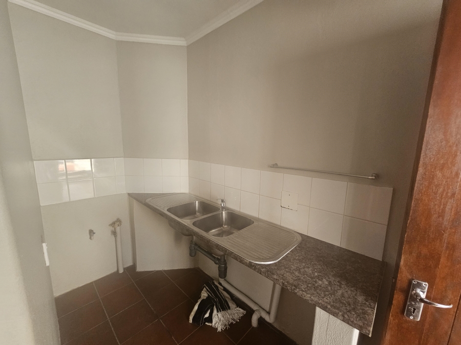 To Let 3 Bedroom Property for Rent in Nelspruit Ext 2 Mpumalanga