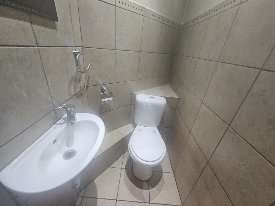 To Let 3 Bedroom Property for Rent in Nelspruit Ext 2 Mpumalanga