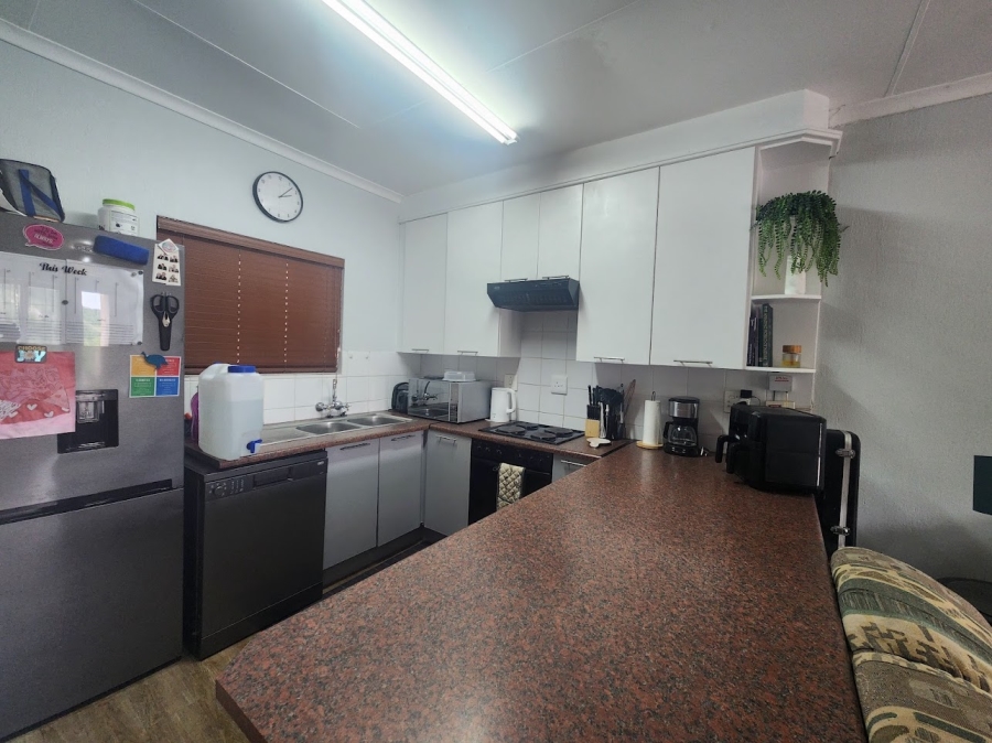 2 Bedroom Property for Sale in Nelspruit Ext 20 Mpumalanga