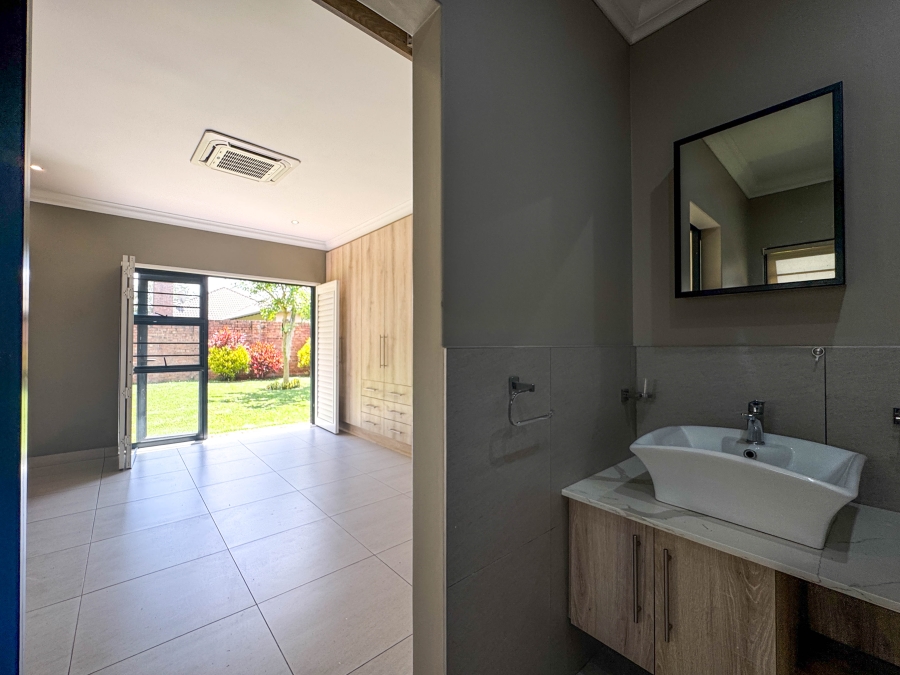 3 Bedroom Property for Sale in Nelspruit Ext 14 Mpumalanga