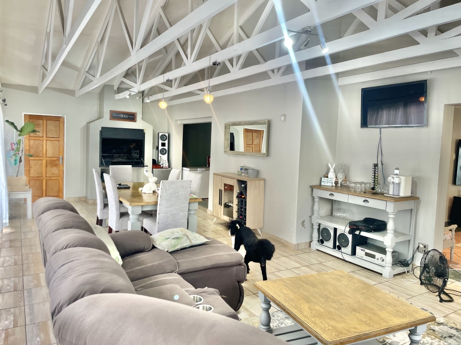 4 Bedroom Property for Sale in Secunda Mpumalanga