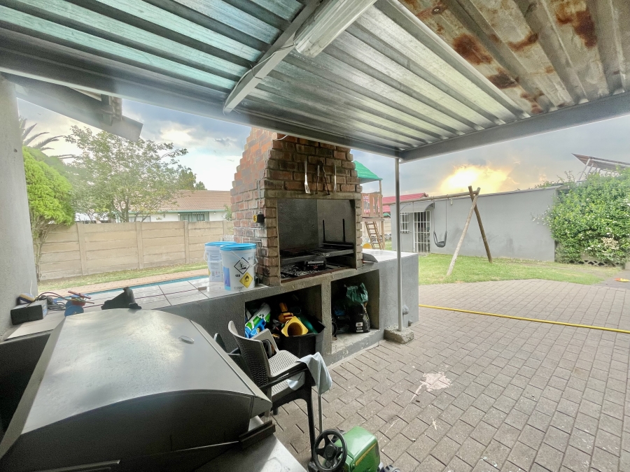 4 Bedroom Property for Sale in Secunda Mpumalanga