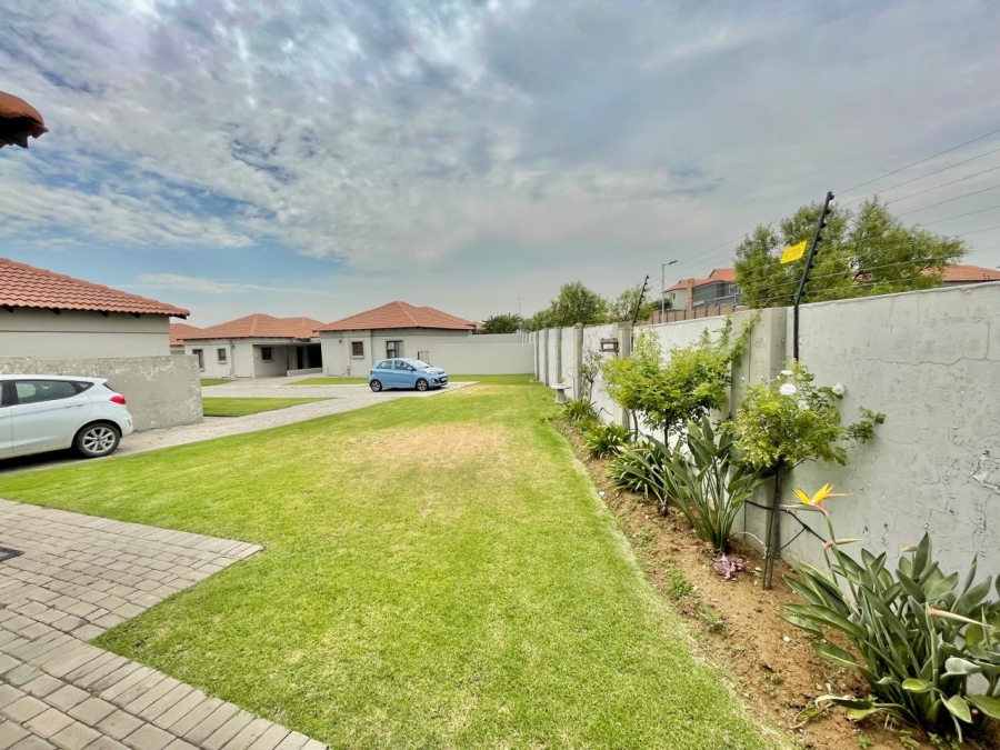 2 Bedroom Property for Sale in Terra Nova Mpumalanga