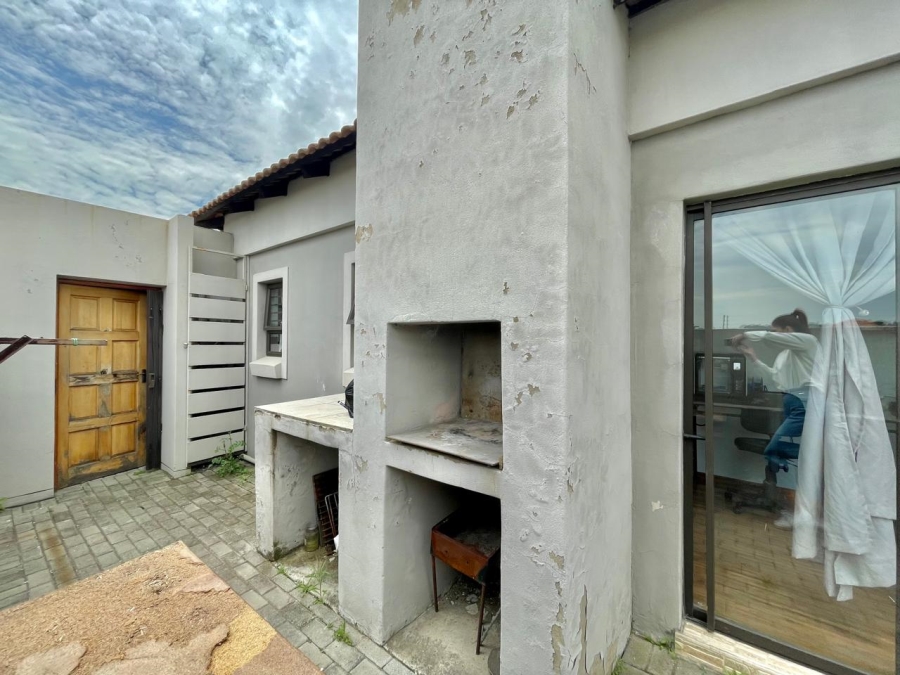 2 Bedroom Property for Sale in Terra Nova Mpumalanga