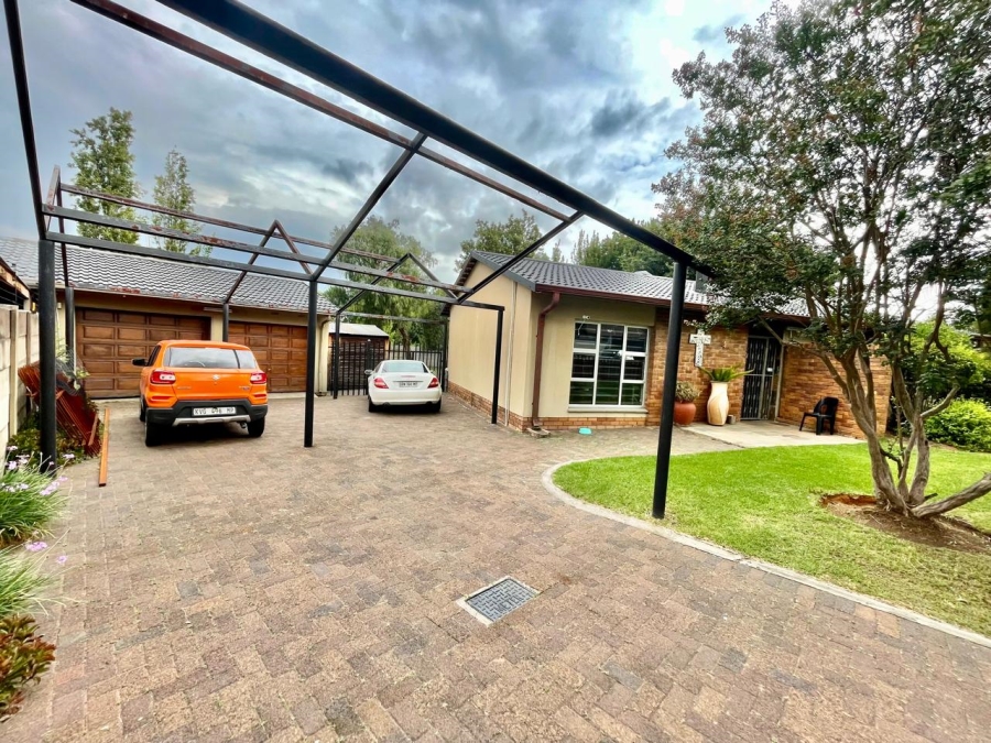 3 Bedroom Property for Sale in Secunda Mpumalanga