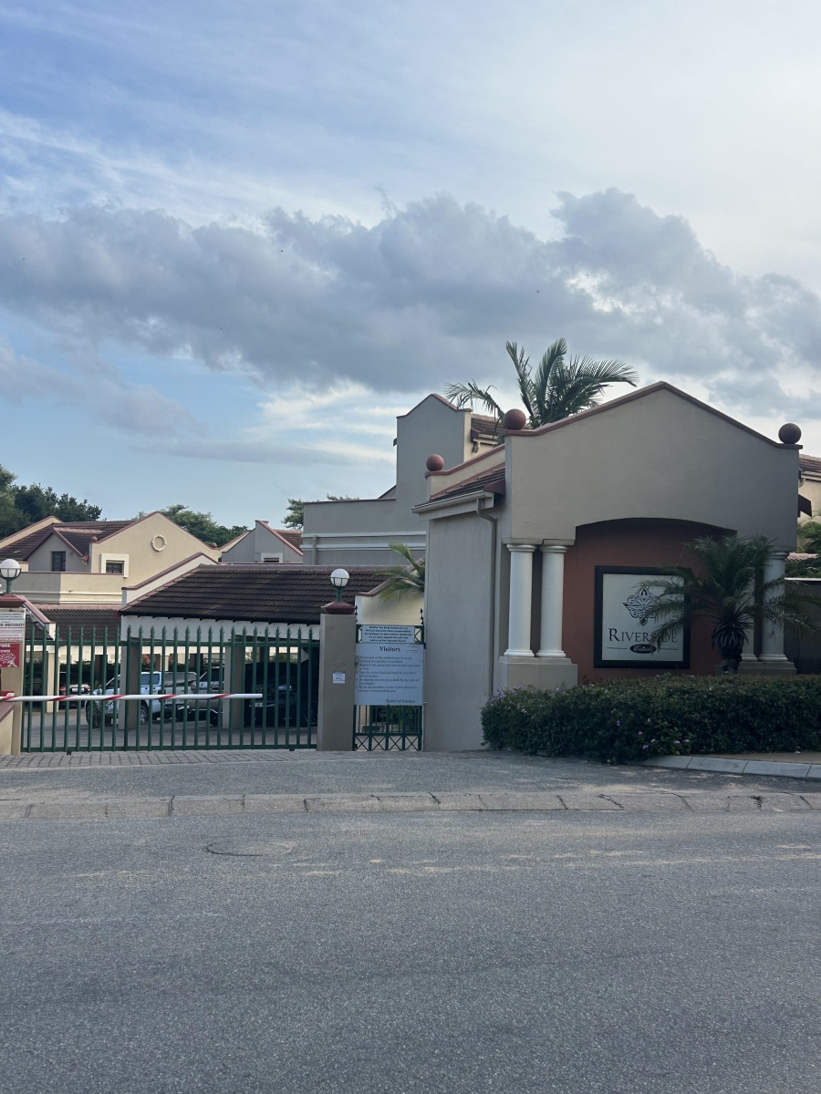 2 Bedroom Property for Sale in Riverside Park Mpumalanga
