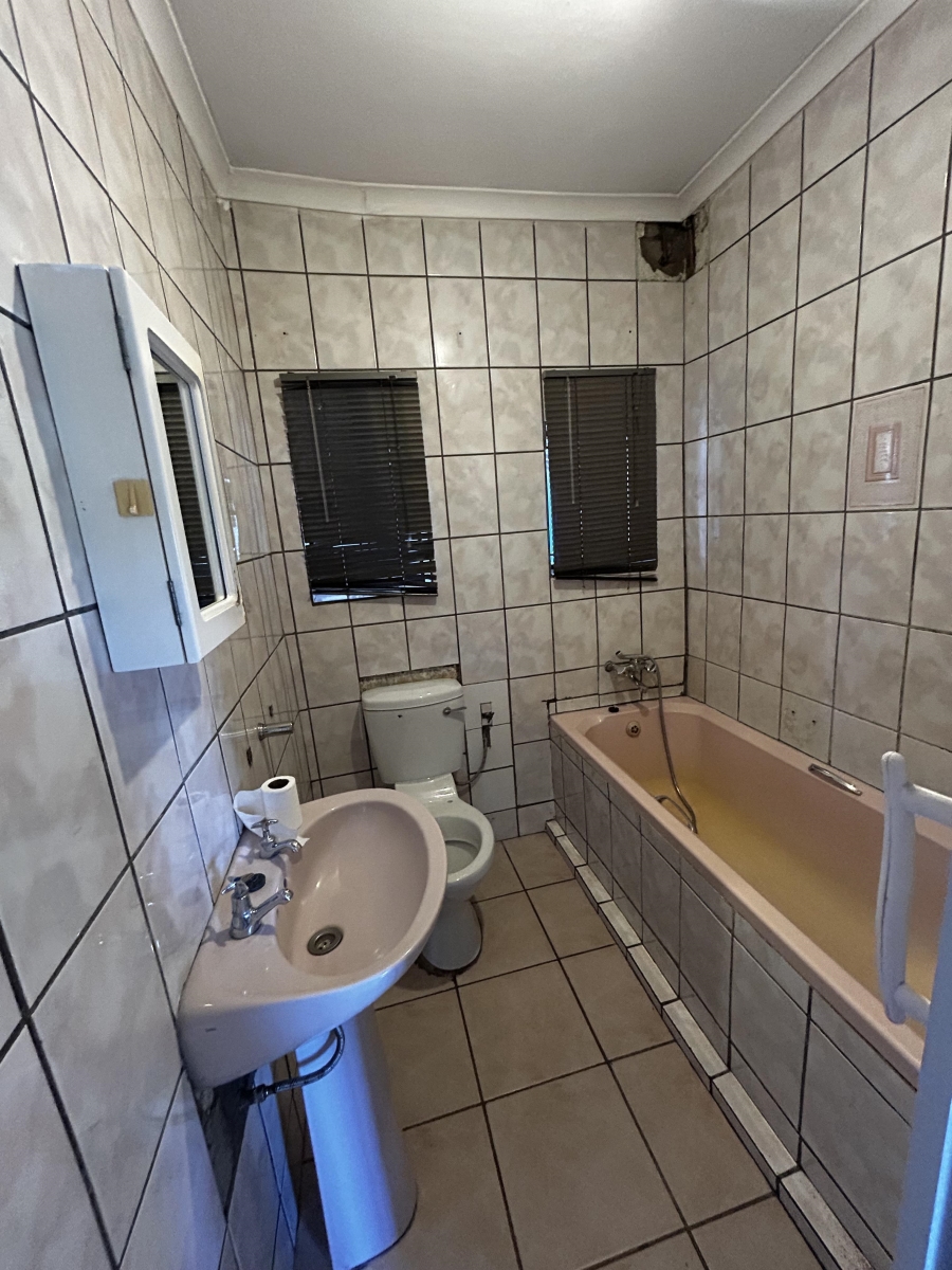 To Let 2 Bedroom Property for Rent in Kanyamazane Mpumalanga