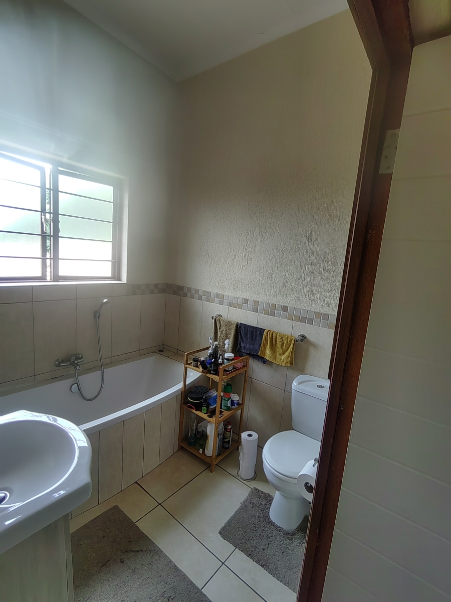 3 Bedroom Property for Sale in Sonheuwel Mpumalanga