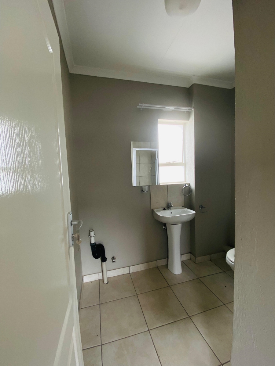 1 Bedroom Property for Sale in Karino Mpumalanga