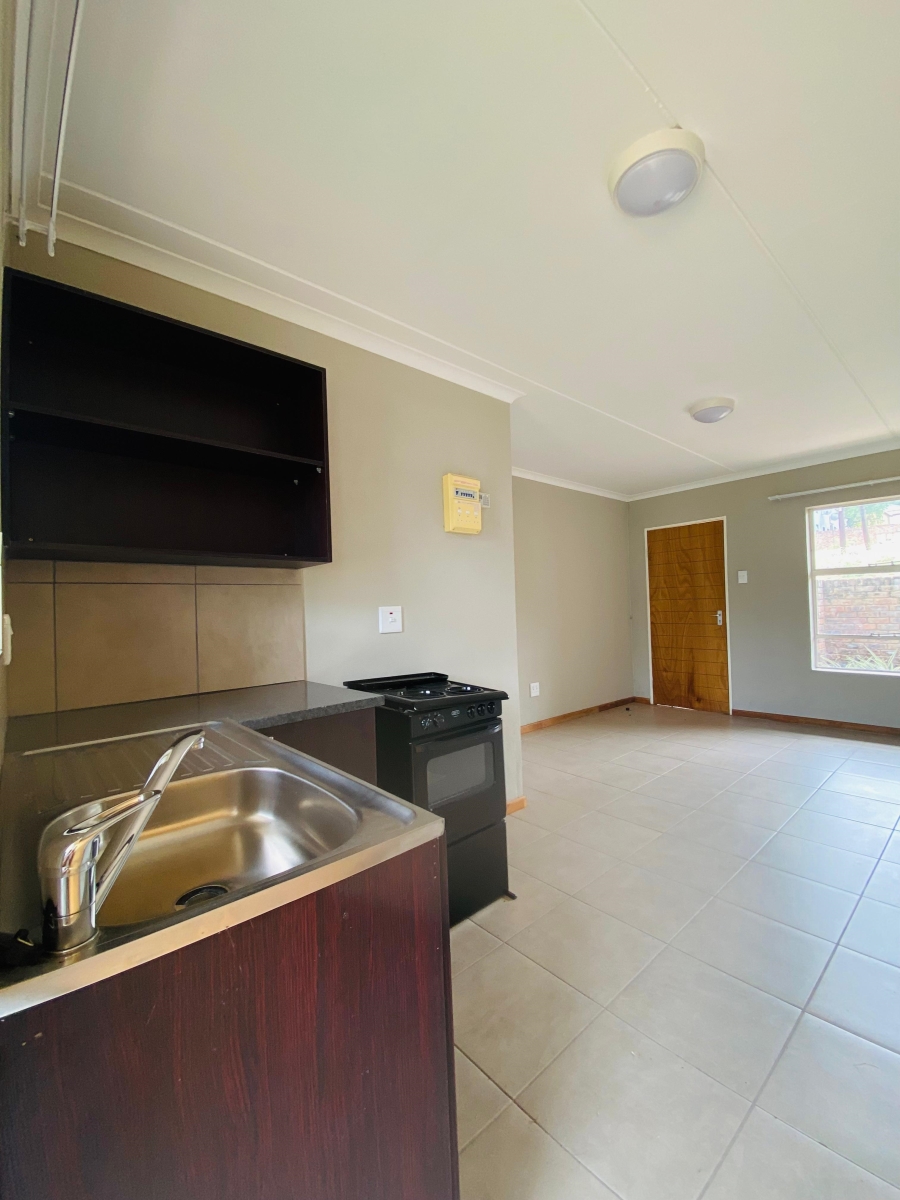 2 Bedroom Property for Sale in Karino Mpumalanga