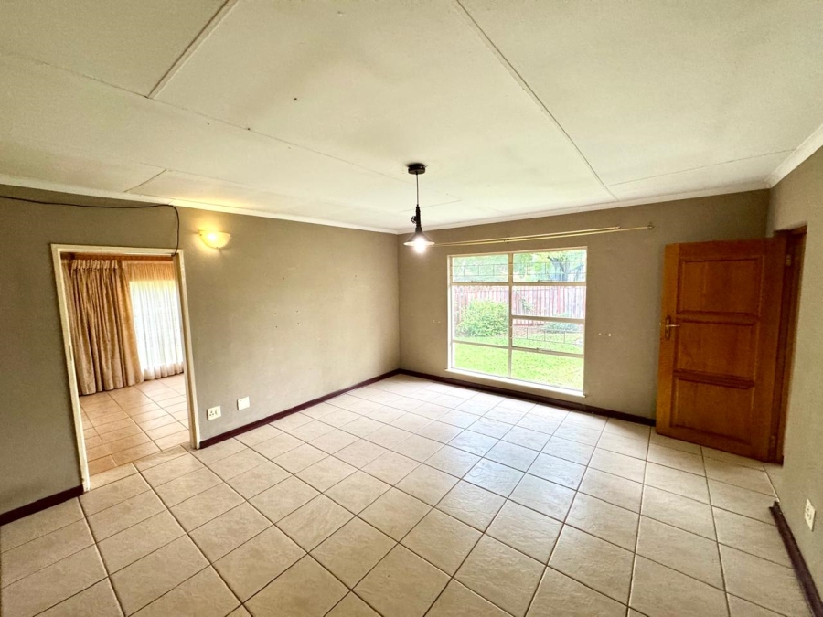 3 Bedroom Property for Sale in Cosmosrand Mpumalanga