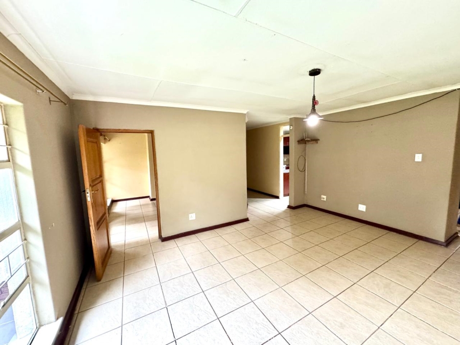 3 Bedroom Property for Sale in Cosmosrand Mpumalanga