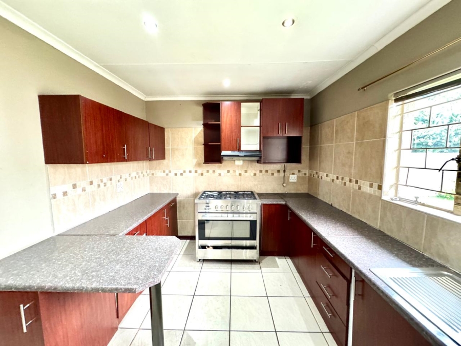 3 Bedroom Property for Sale in Cosmosrand Mpumalanga