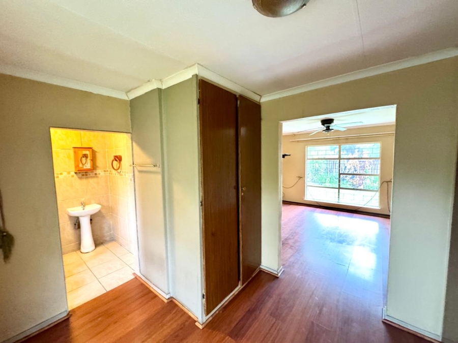 3 Bedroom Property for Sale in Cosmosrand Mpumalanga