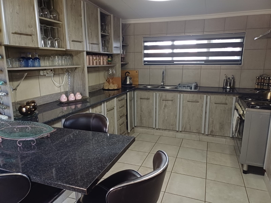 7 Bedroom Property for Sale in Bethal Mpumalanga