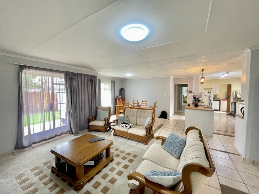 3 Bedroom Property for Sale in Secunda Mpumalanga